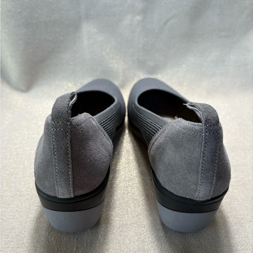 Vionic Jacey Women’s Slip-On Wedge Shoe